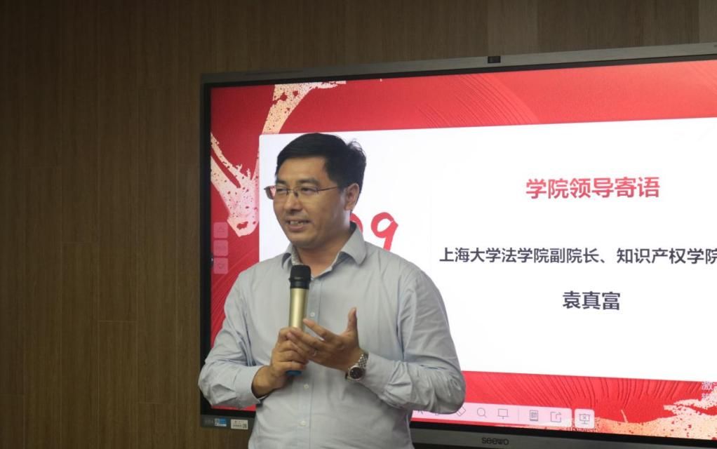 B826643C27EE0F62C8A80CB7F7C_8BDE9DC6_E610