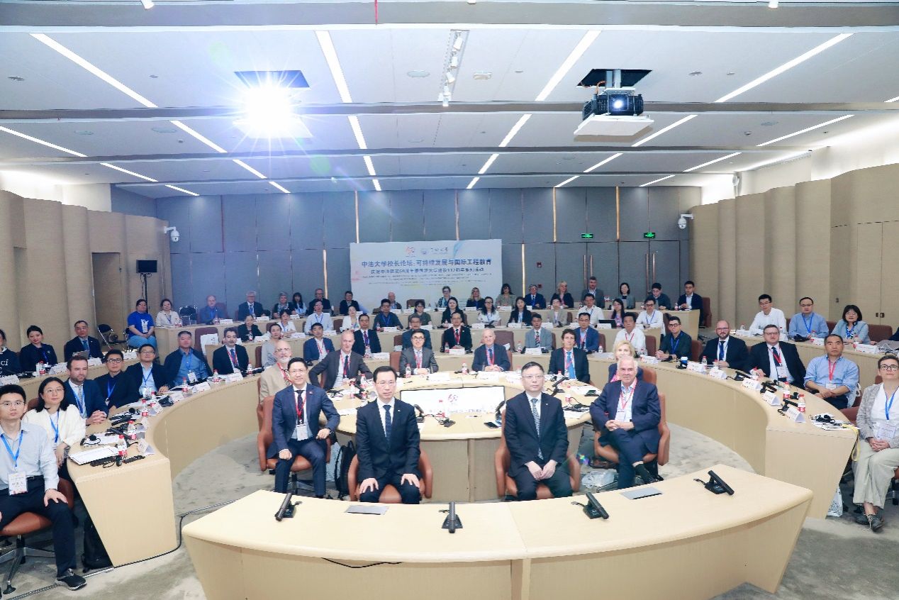 55C2A76B9716DCE3EA8084E250F_5DB8B0AA_2C6DE