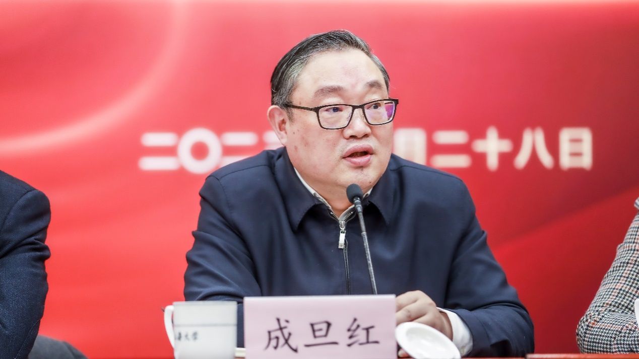 BAEB6B9C4AD109A8BB4352944B4_9A3054E4_14D67