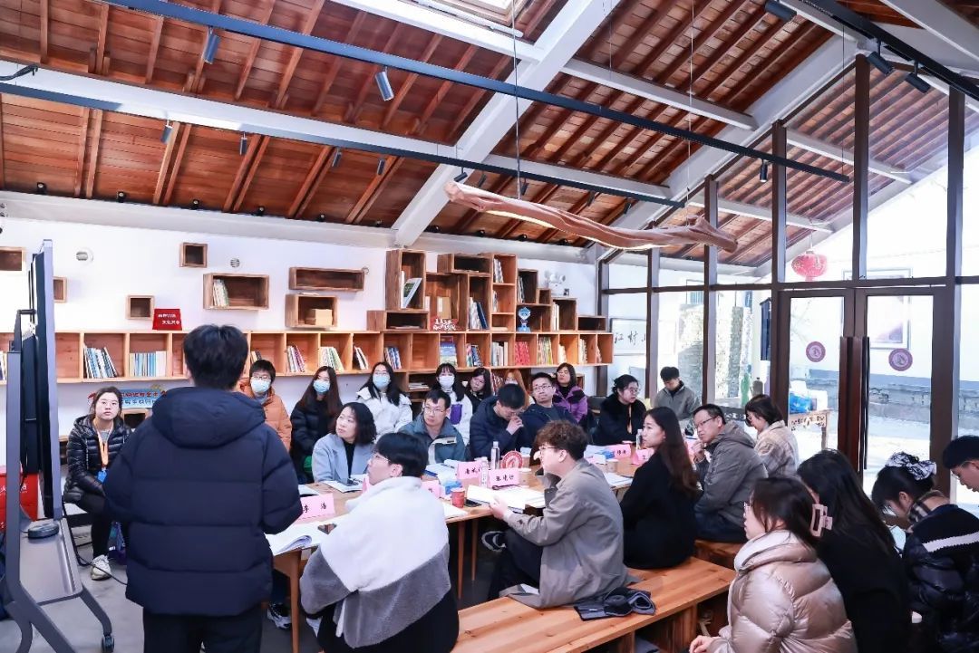 AEC58A73EB1C8EA58F5F3AC3967_BAC98A00_29D84