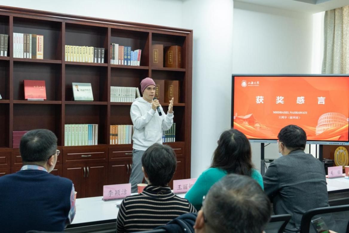 D8F8956E567F3136D6E6B110032_DA2D6BAB_1A70F