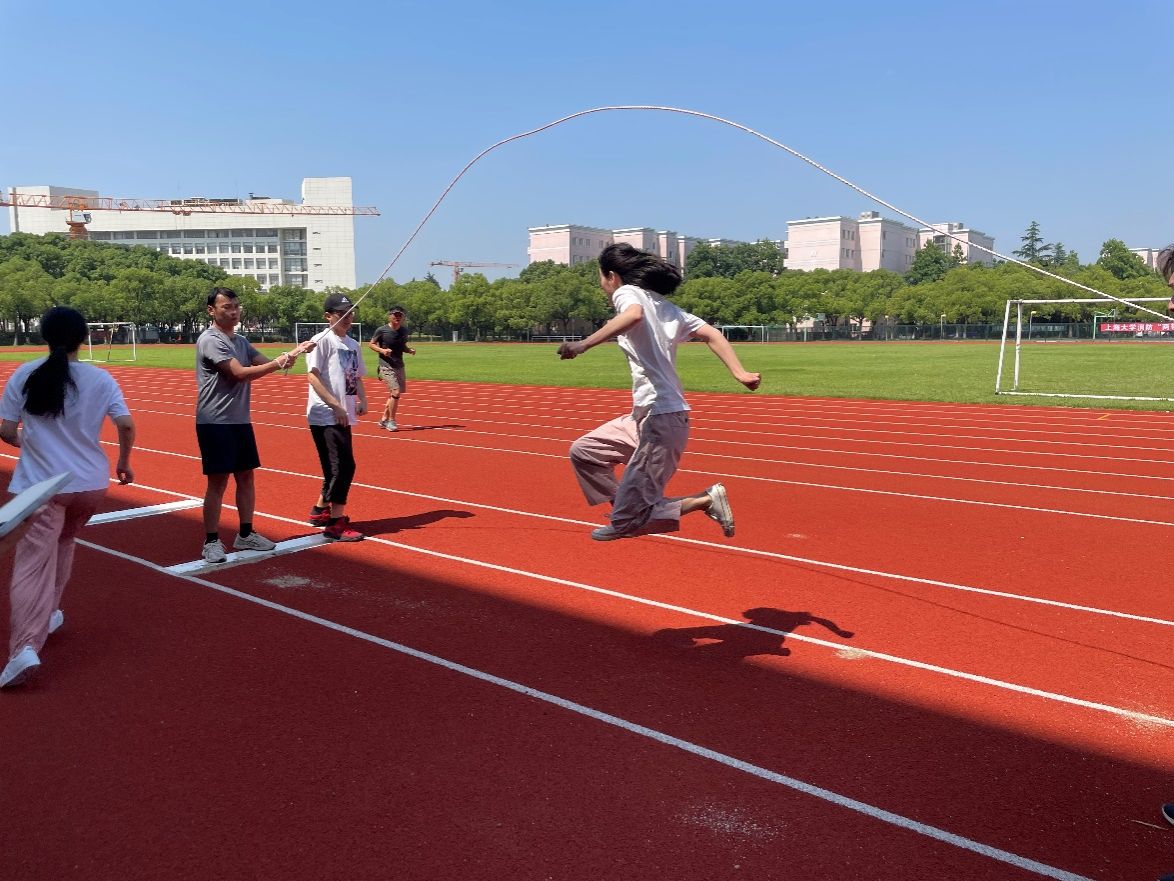 F99BAA193086E698DC7E5655AAE_5DFBE6E8_2B350