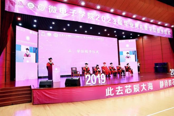 367F23CBDBBE8B441DD8B83148C_6D0FA66D_D215