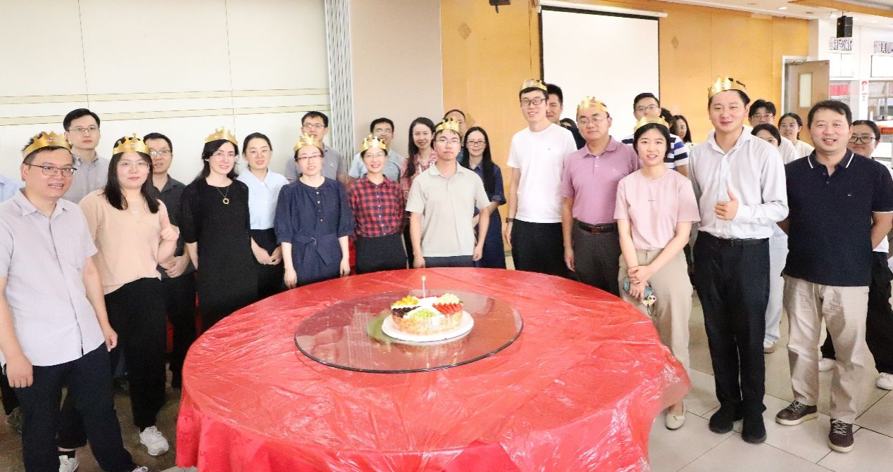 CE96A1C7C990CE6671CC80B9BDF_3A64FFCD_23260