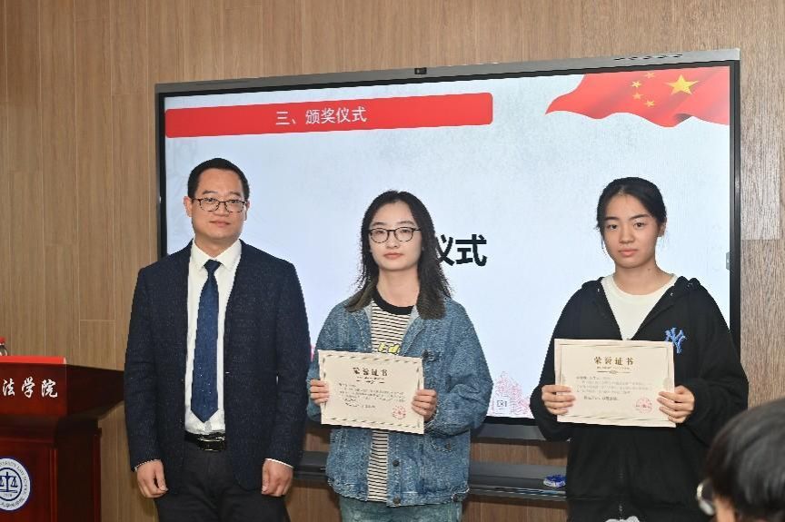 217B9FFB2E20E4D0F4EEF3490AF_091F076D_13416