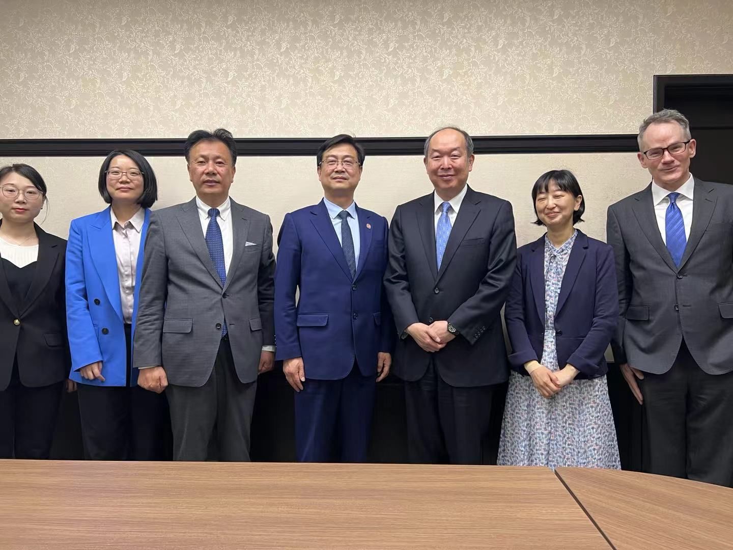 BA2B9187E2375A719D75B79BEF2_53A92E65_369A3