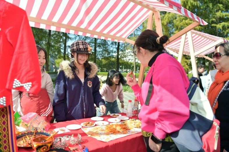 681E71DEE84092F738DCB07AFC8_EB9EFDBB_17FCA