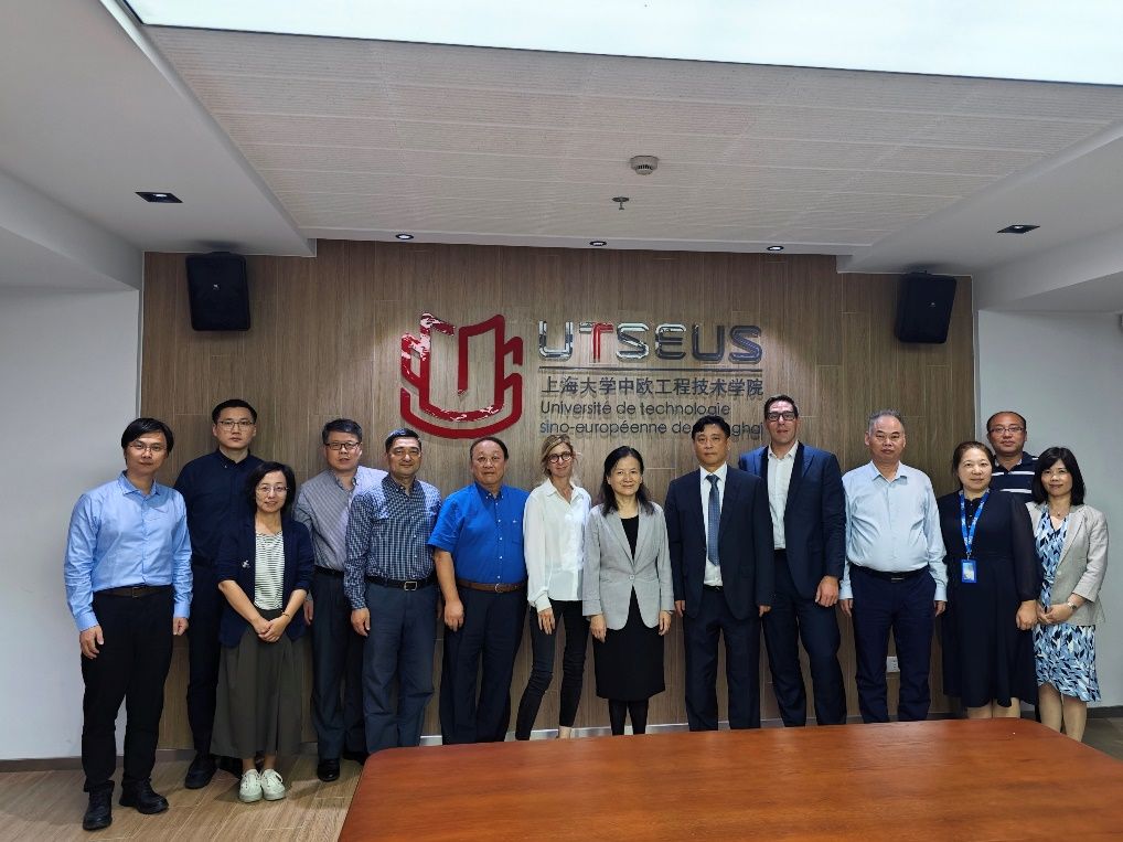 6F830C5F2EACC2E6C47CA3752F2_D4C8F196_1D5E8