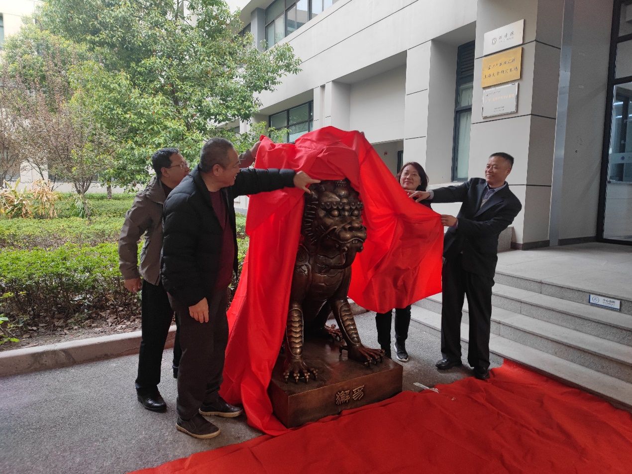 E4A9AA030B46779BD7088AA7DA0_F3B89682_3F825