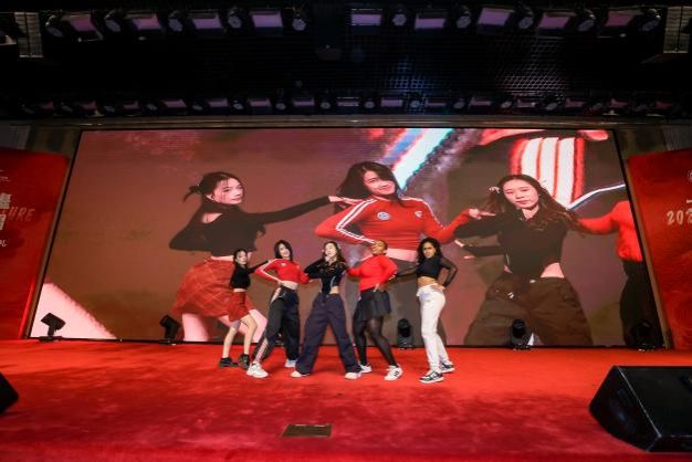 73EFD9AD6EF7BFD5E68F14E1F3C_38A38C67_A3F0