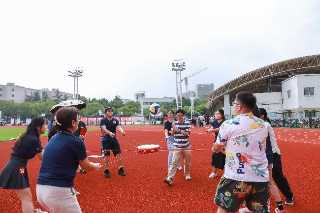 8BA44AC83802012F870B4022416_B60F8957_F57B