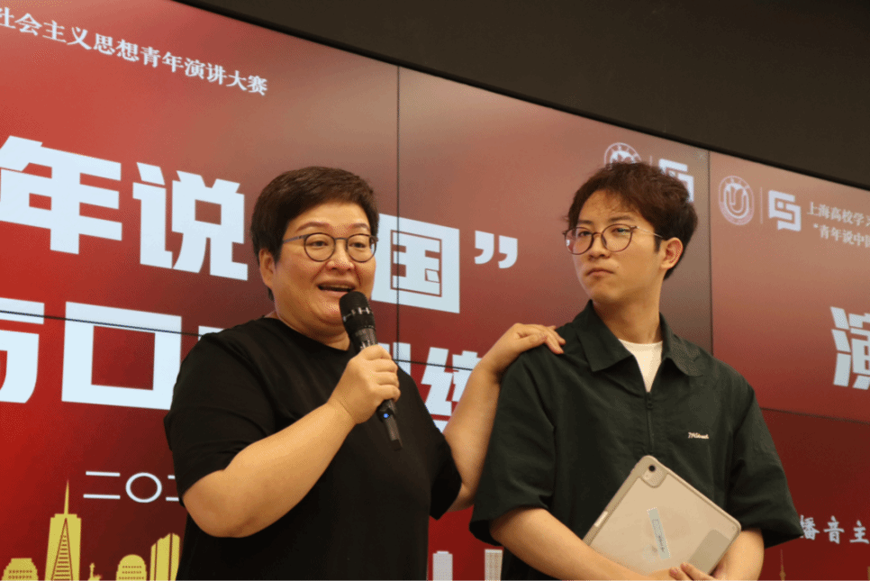 FD9DB521FF8518D8CEA3EA78CDB_43116446_2FC0A