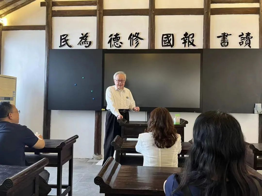 FE5F132C18B3556FBD075BA1085_225F03B8_1A038