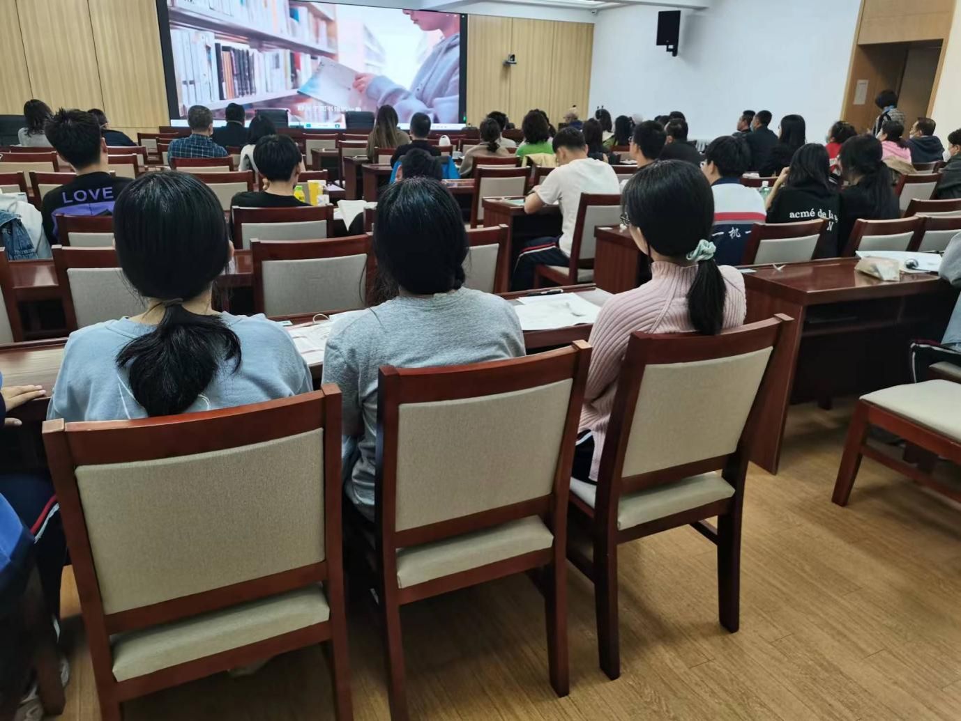 BCE80109BDF47EE53D2B310A534_6032B554_2BBFF