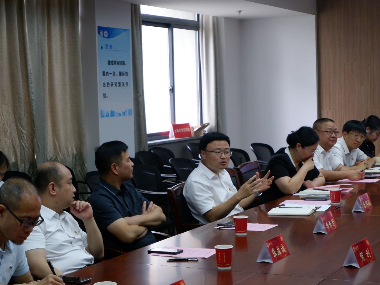 E8CD5D2589AE6A1AB762CD414B2_12047358_22AFB