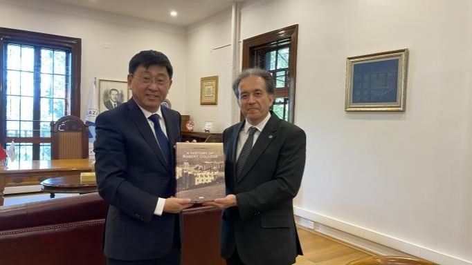 3363DA5C04A51847FC9A460FB6A_AA057584_88C6