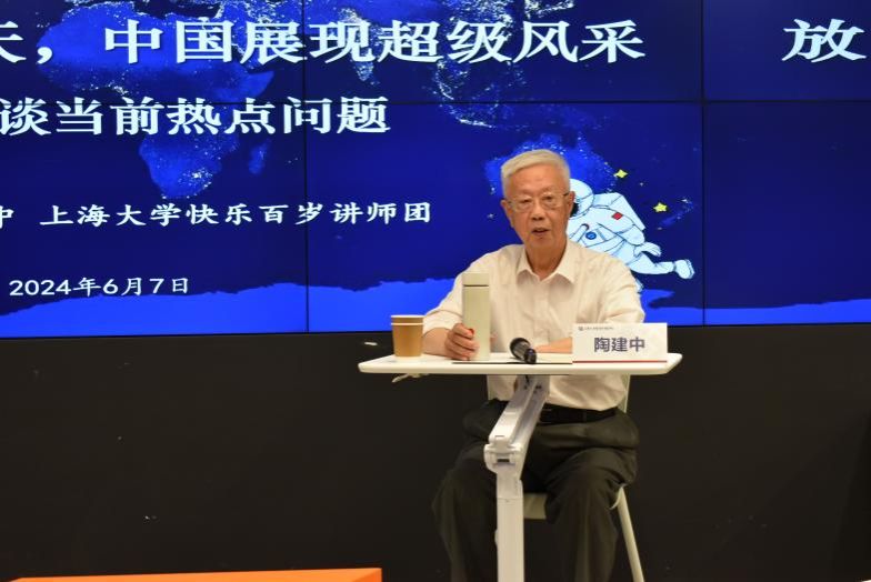 E54DD82AD9D4B39616ED805D395_00AEF5CB_D0A9