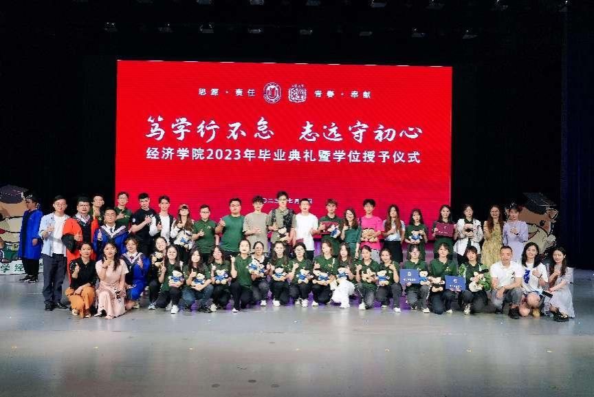 F65D9A268D2EEB4A27358F56F2D_22373078_151FB