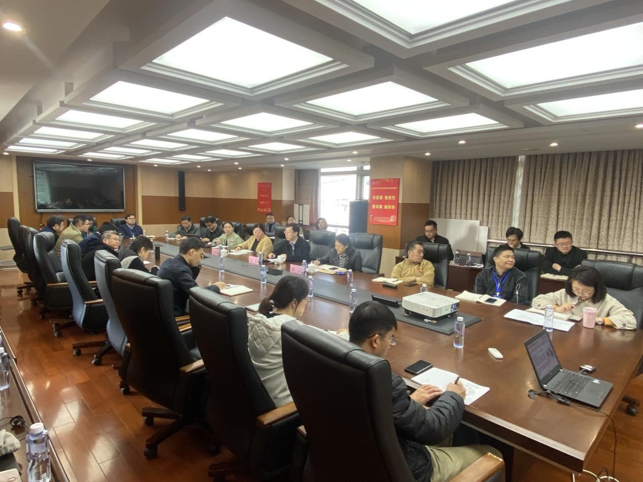 2705CF0BB772A9C79855BA00892_26585809_28CCD