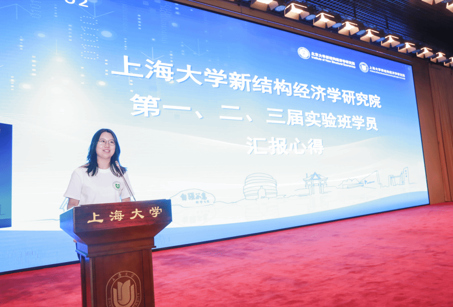 208747D7E37091D19F3A02A7C46_F8820E73_28704