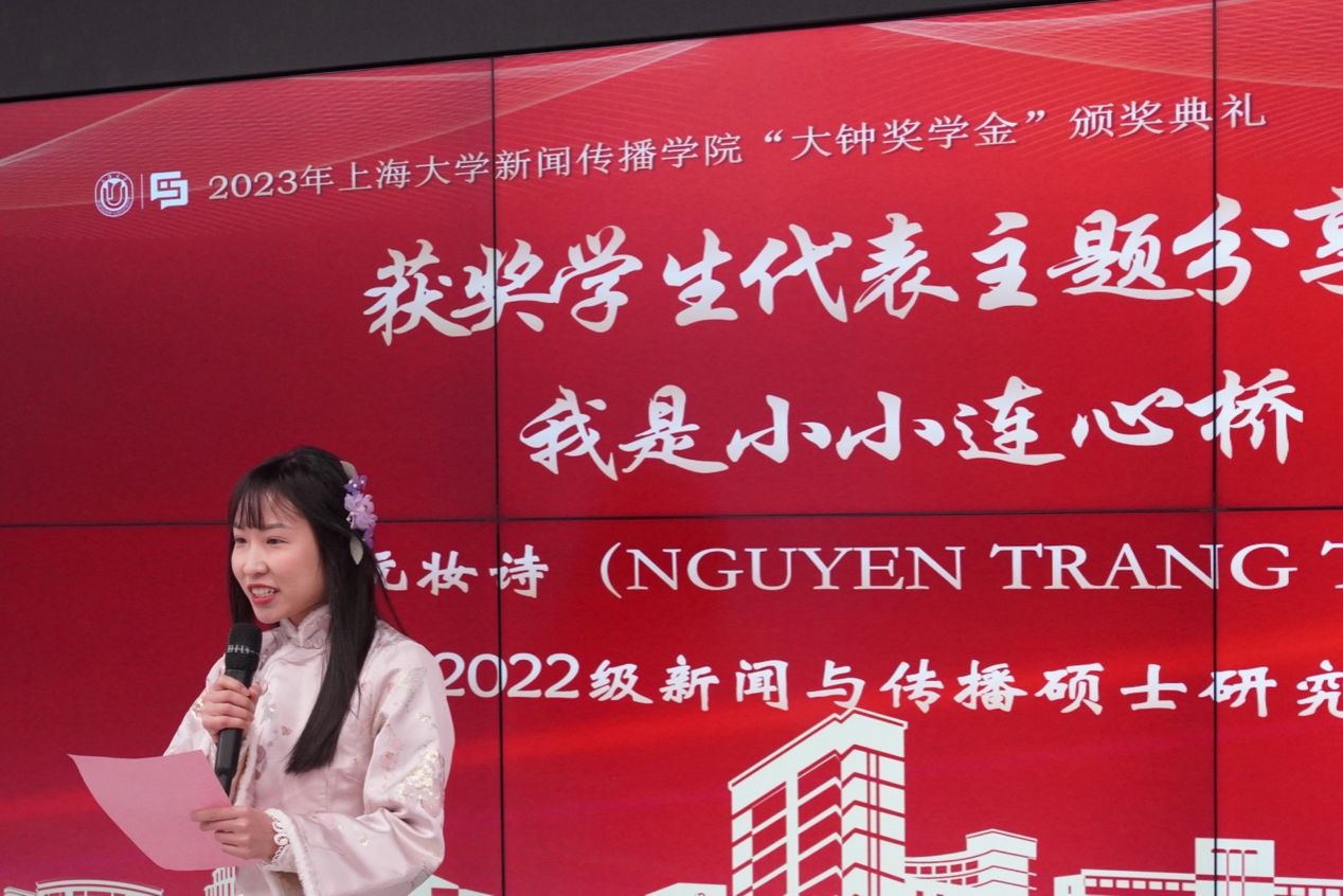 E28203B8BAF5D5A562C95F804E2_EDEB3E49_24625