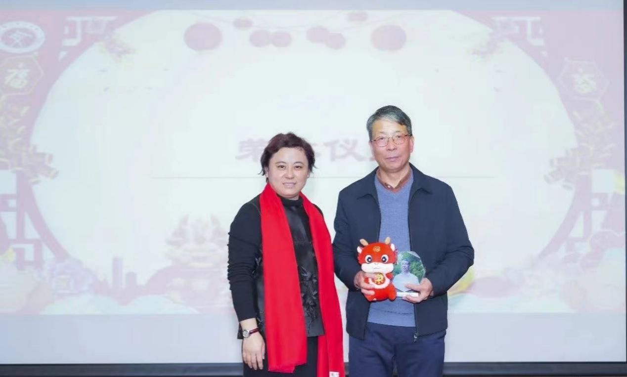 2BD2CFF32823B3D9C02E8E52B67_19F36D2C_EEDE