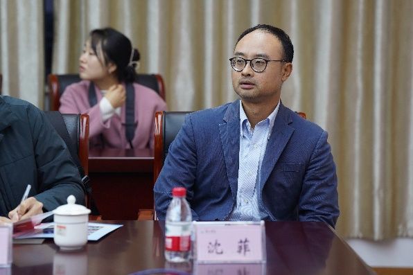 46DFA713405D3DB75B957AD35F8_F0CB3039_92EF