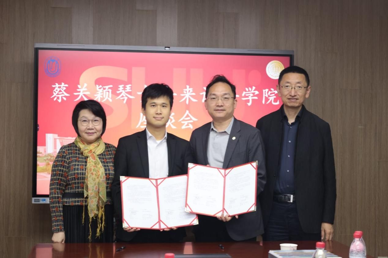 4C6520C8BE3CB65CDEE7B25FF57_E369F4F8_19C83