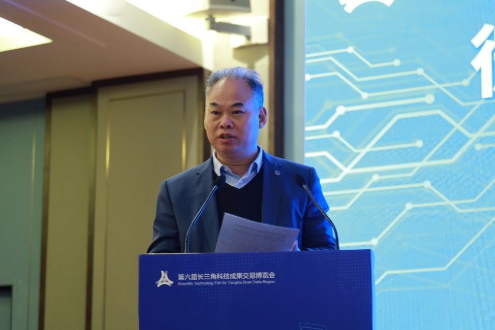 44FC4732DB55A8E789A83149F98_C876DC14_E904