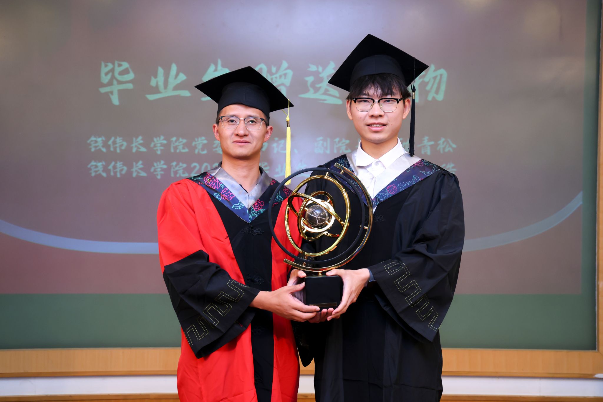 23BEA16A000090A6B4D0E072890_F327B5FD_32F90