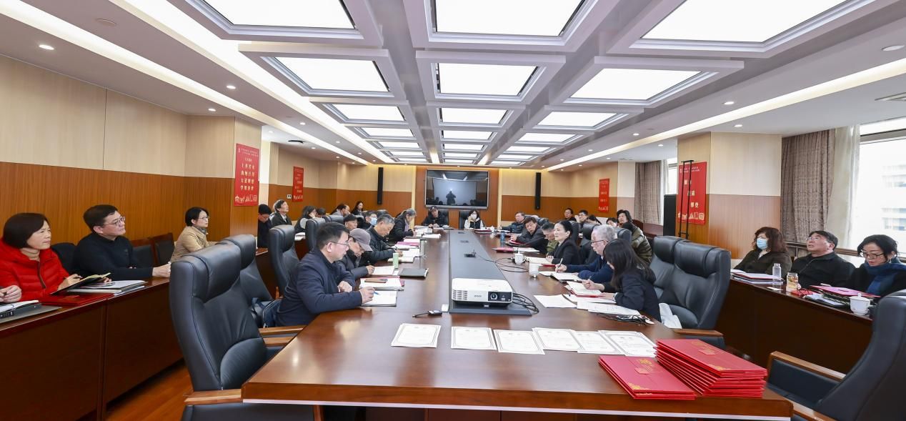 6270C233D9412D9A9617E16A842_86122FB7_1CF9B