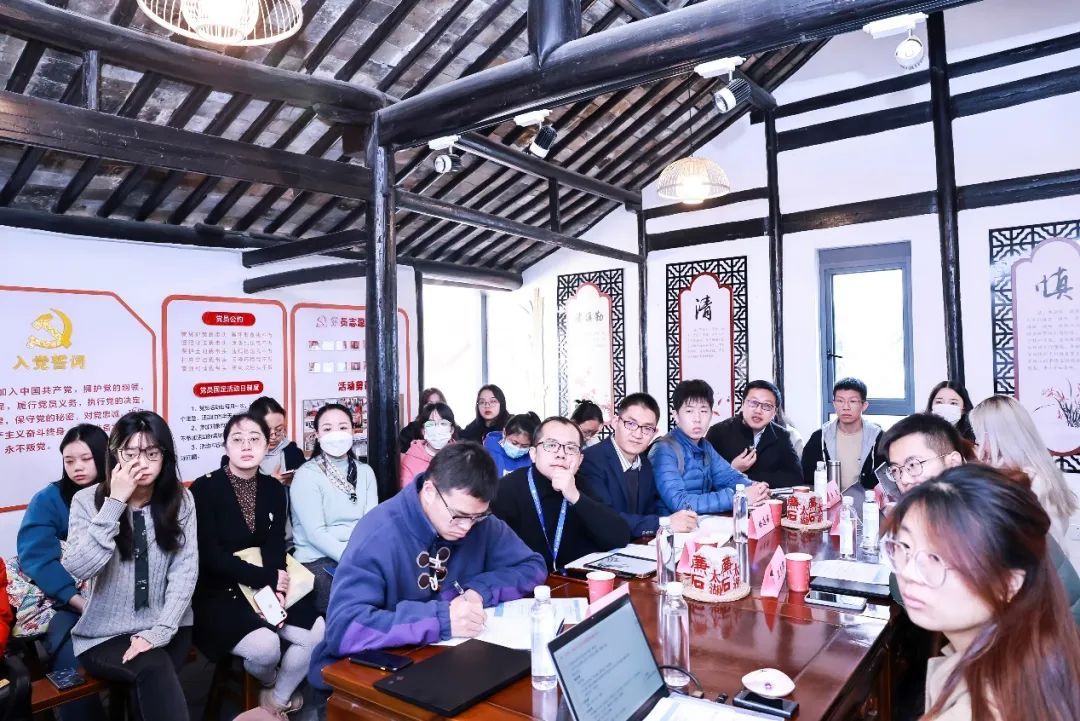 690FC00D4D7678F3CC339944B8B_D22E205F_2C8DC