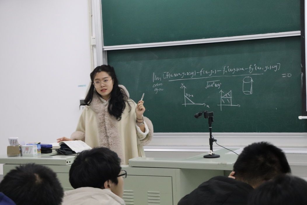 6C3A210DE4EC9A2E223D348EB8B_7295E1A0_10948