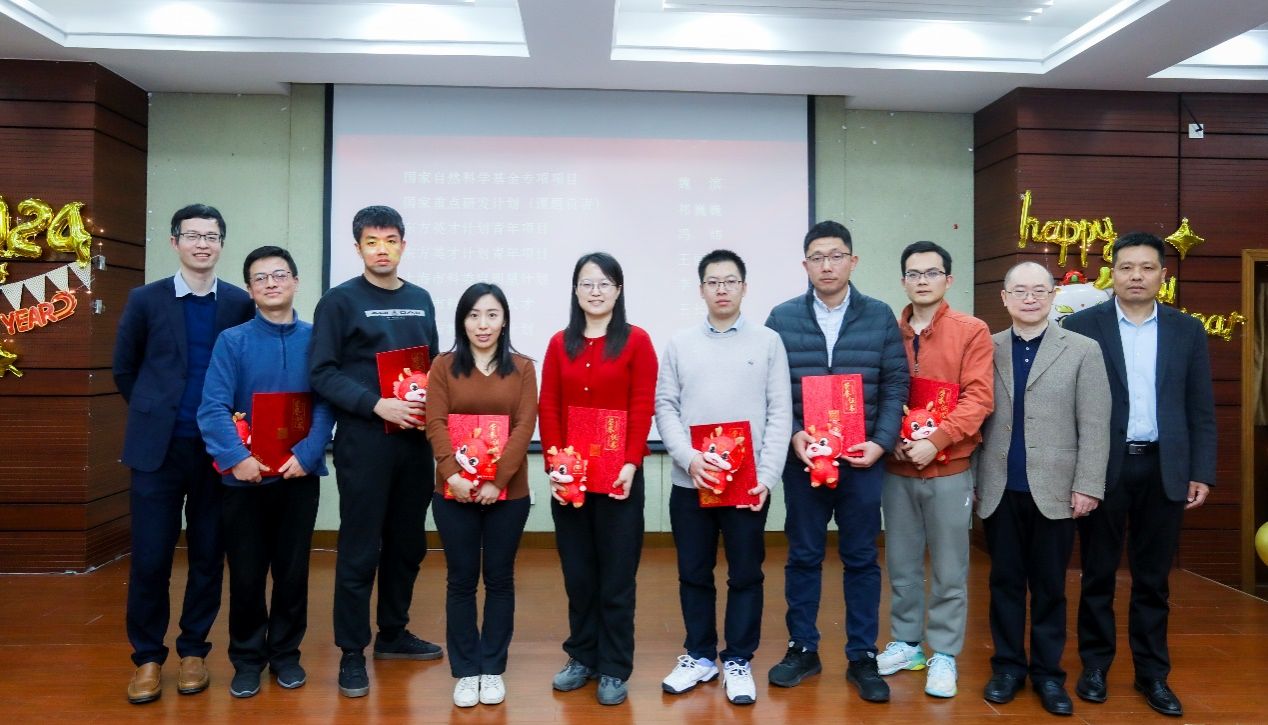 E209E2FE9D5D72D0A2FFFF8A520_62F14C7E_2268B