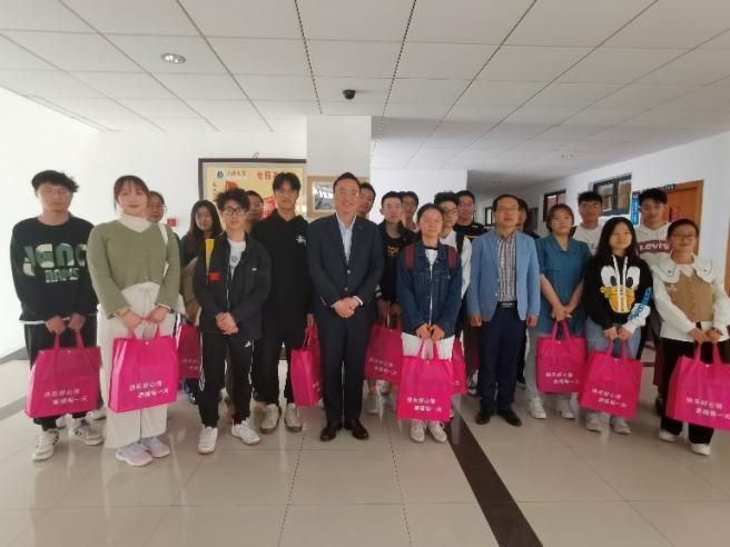 C43E401DEC719C1D491FB70DA9F_069E0854_A9C5