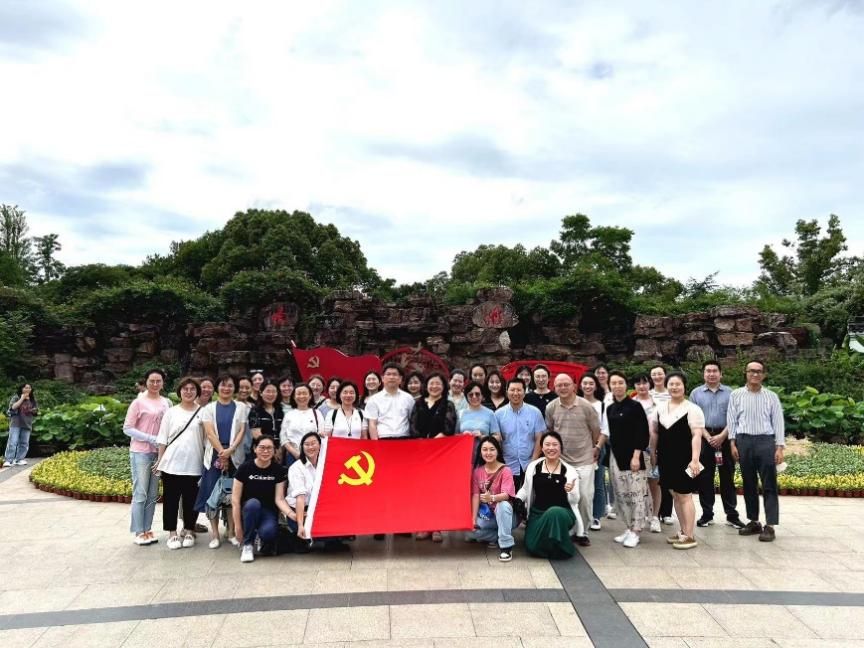 15014CCCECFA53511A8A2CBC394_DB3DF553_176CD