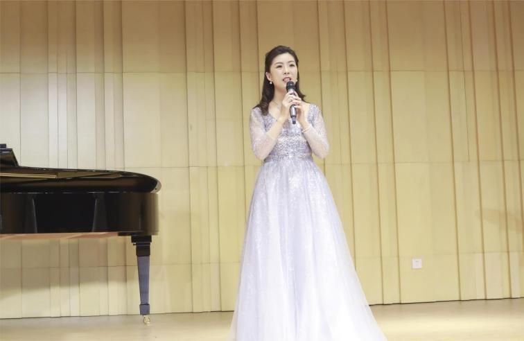 3CF31039D4B2A6BF4A4FC570402_61E3F463_7CD8