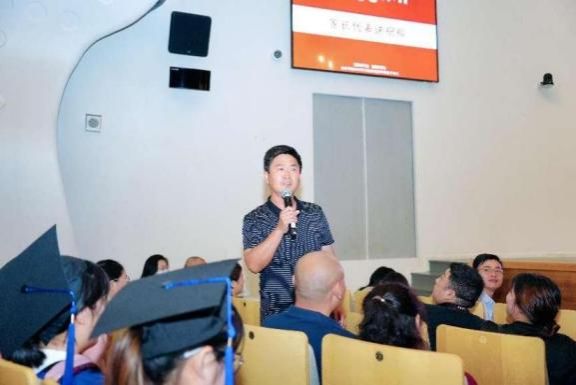 29068F4692EDA8C19F45640DF11_9C60E592_69A2