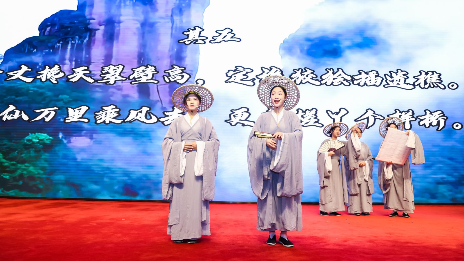 8133AF2A31D026D83B670DE7D86_C501E81F_3652F