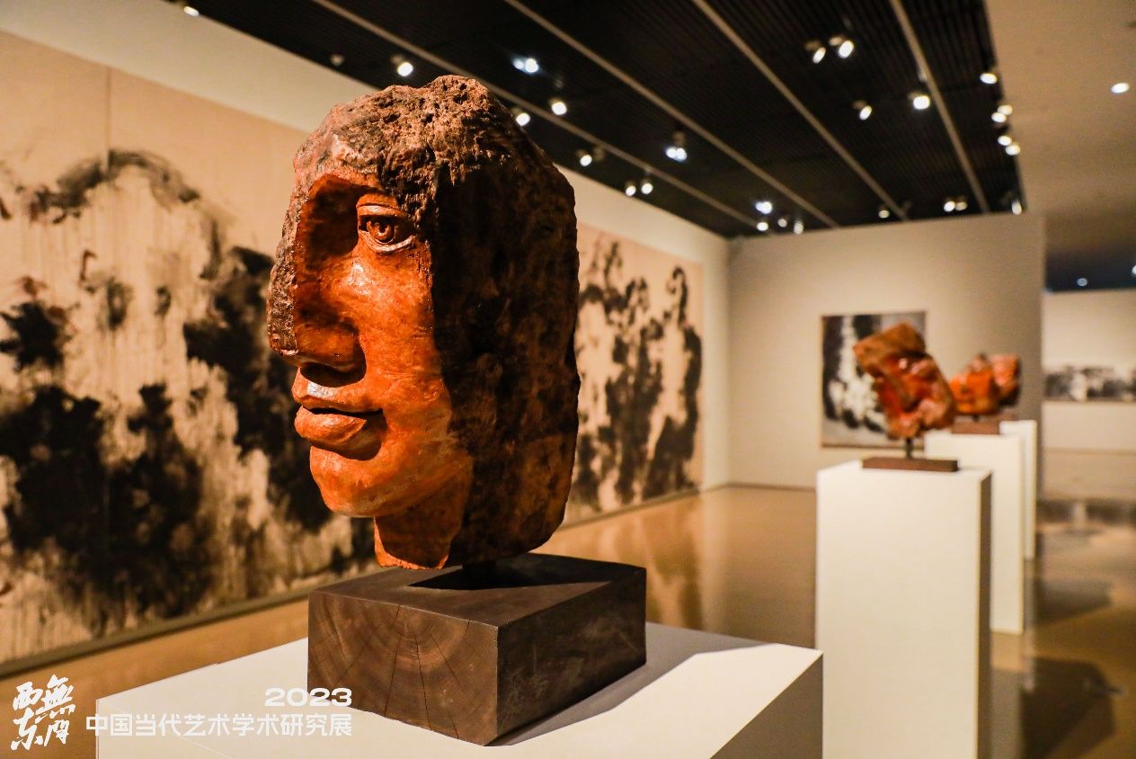 EEAE102F1AB0DECD620E34F2464_F20EBE98_2261A