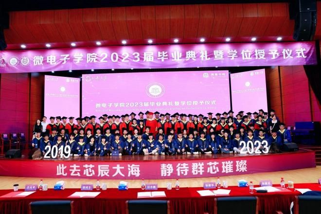 B56BAC13C8C2E8524CFA274D00D_3921A451_10627