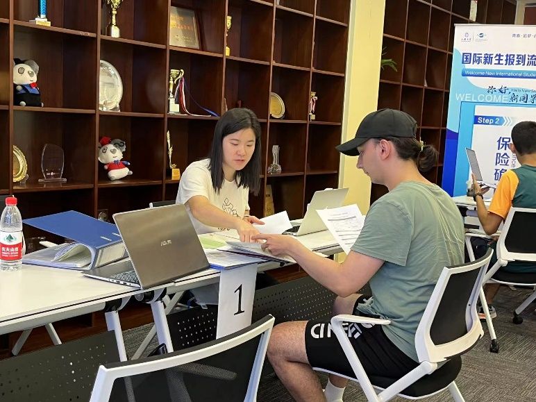 B6129679576D2C177216286E2C8_2369BD06_1919F