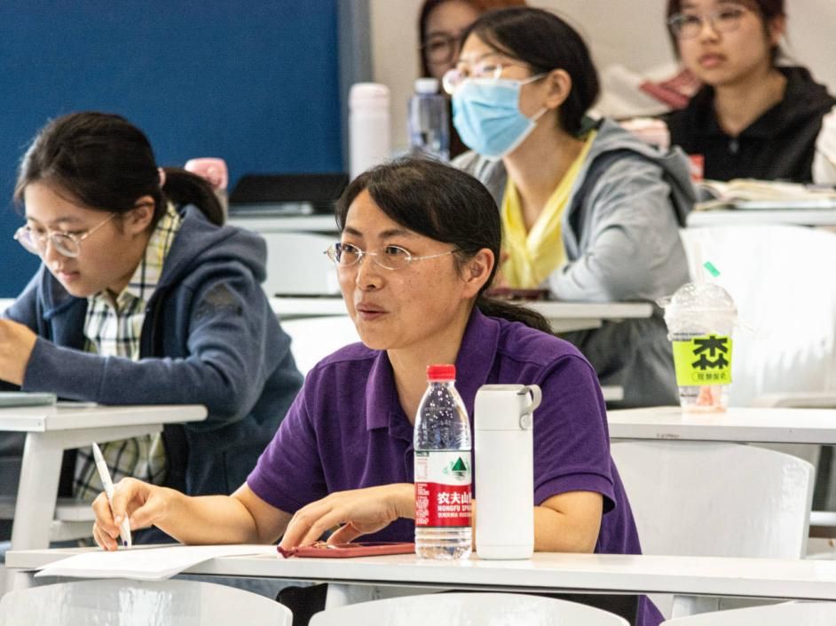 9827A9123514A00EA78BA6E4ABA_E56F4629_1665C