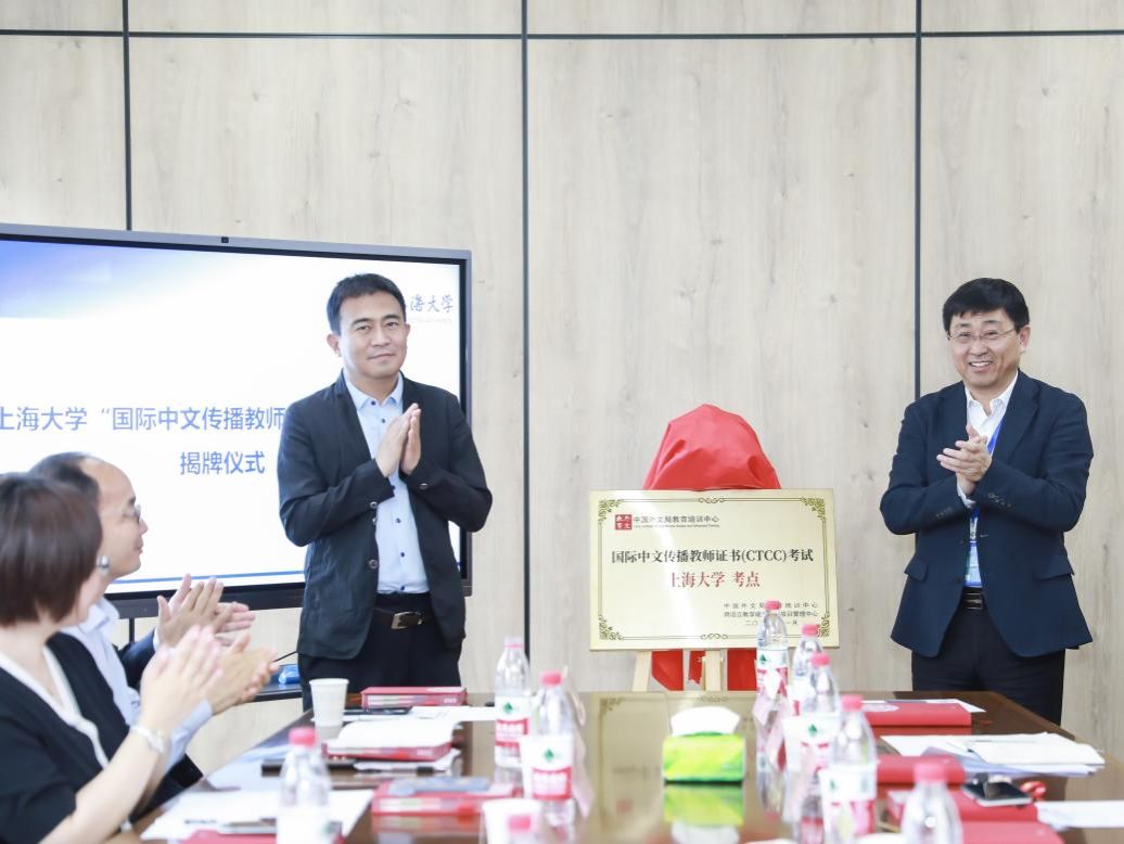 B17E578D4854F1324F35B2206D9_D5E6F5E7_15E80