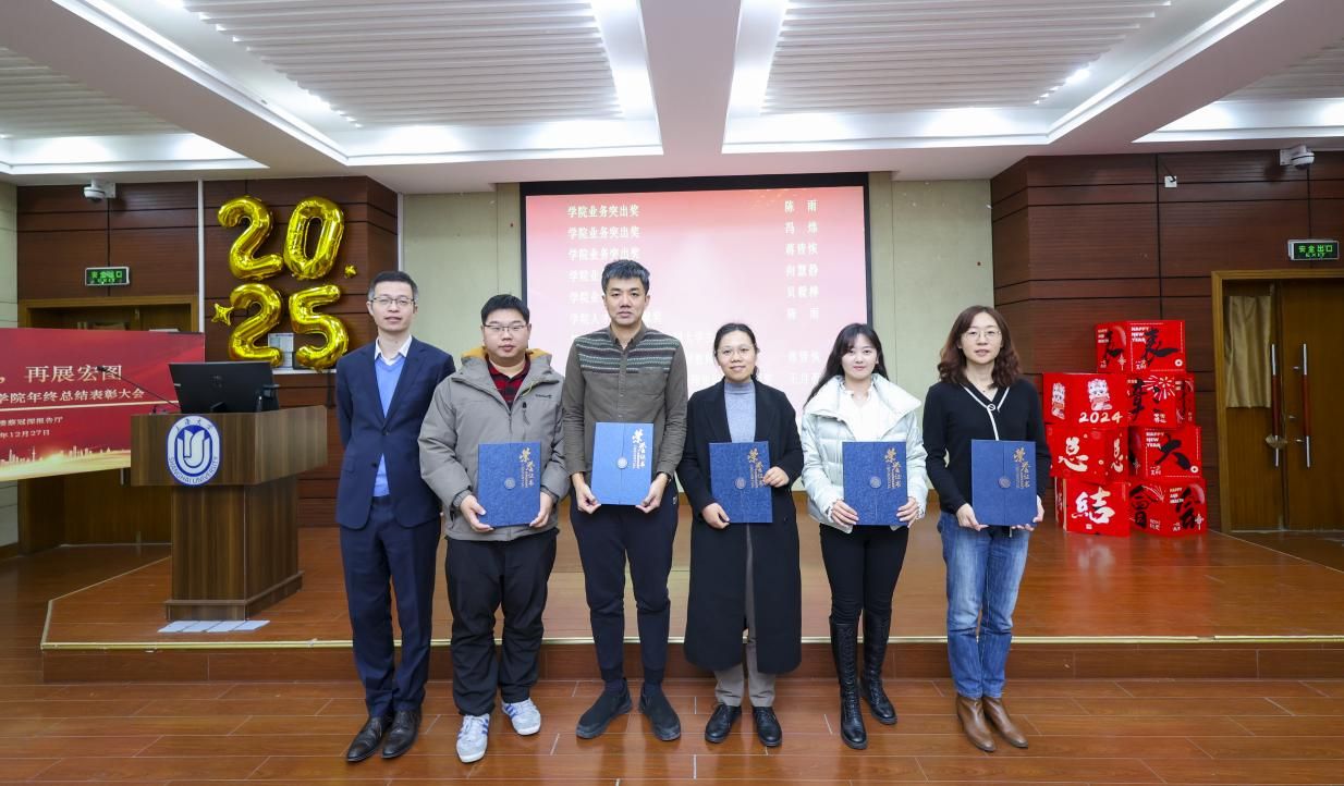 0EFC72AFC772D27EE8BAB2106F7_0FEE807B_211E8