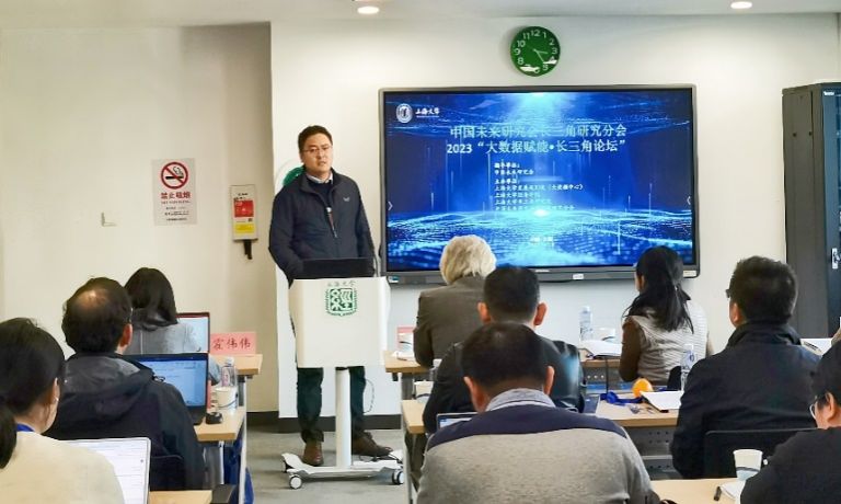 E3A16FDF3AF1242194043AC00C5_6ACDFEB7_DC4A