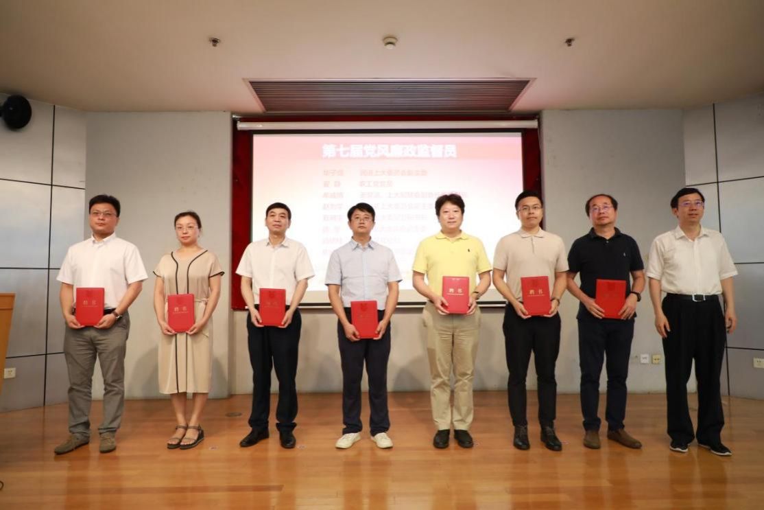 3EBEA75D8151F04662E3E8D66AA_6A6F77AE_14443