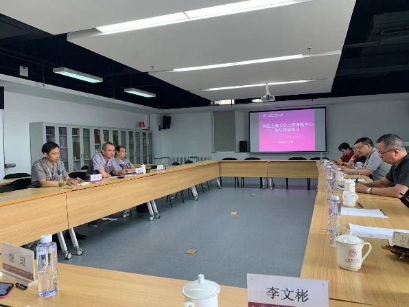 2E1E5FAF5921275BB51B08FFF95_DDF7FF21_BAE2