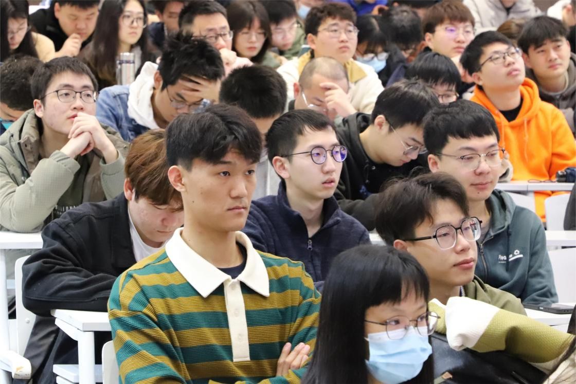 0BEC17D141B8B596F14FFED6753_8DE8F235_21942