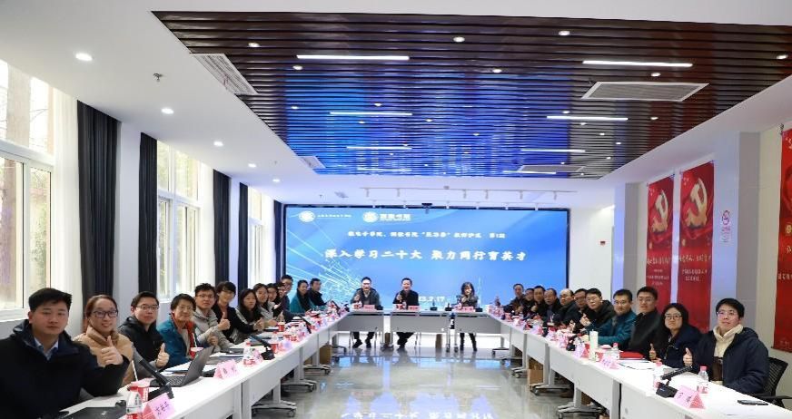 CA6305A8AF82AE73F71596116E6_3CD6ED16_14871